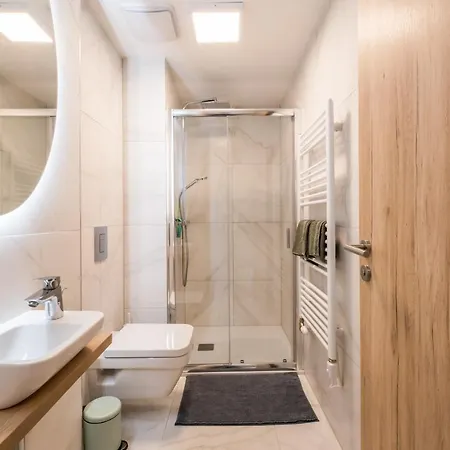 Mf Coral 64 Premium Apartament