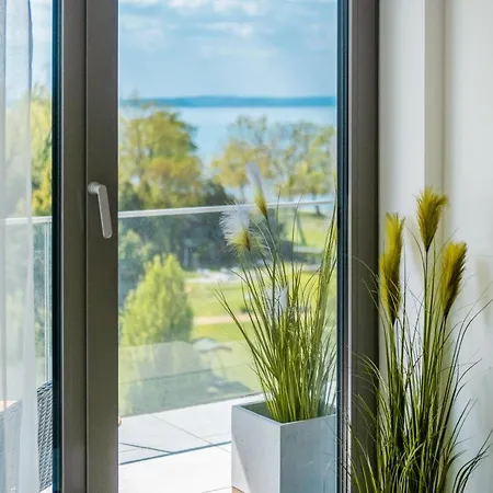 Mf Coral 64 Premium Apartament